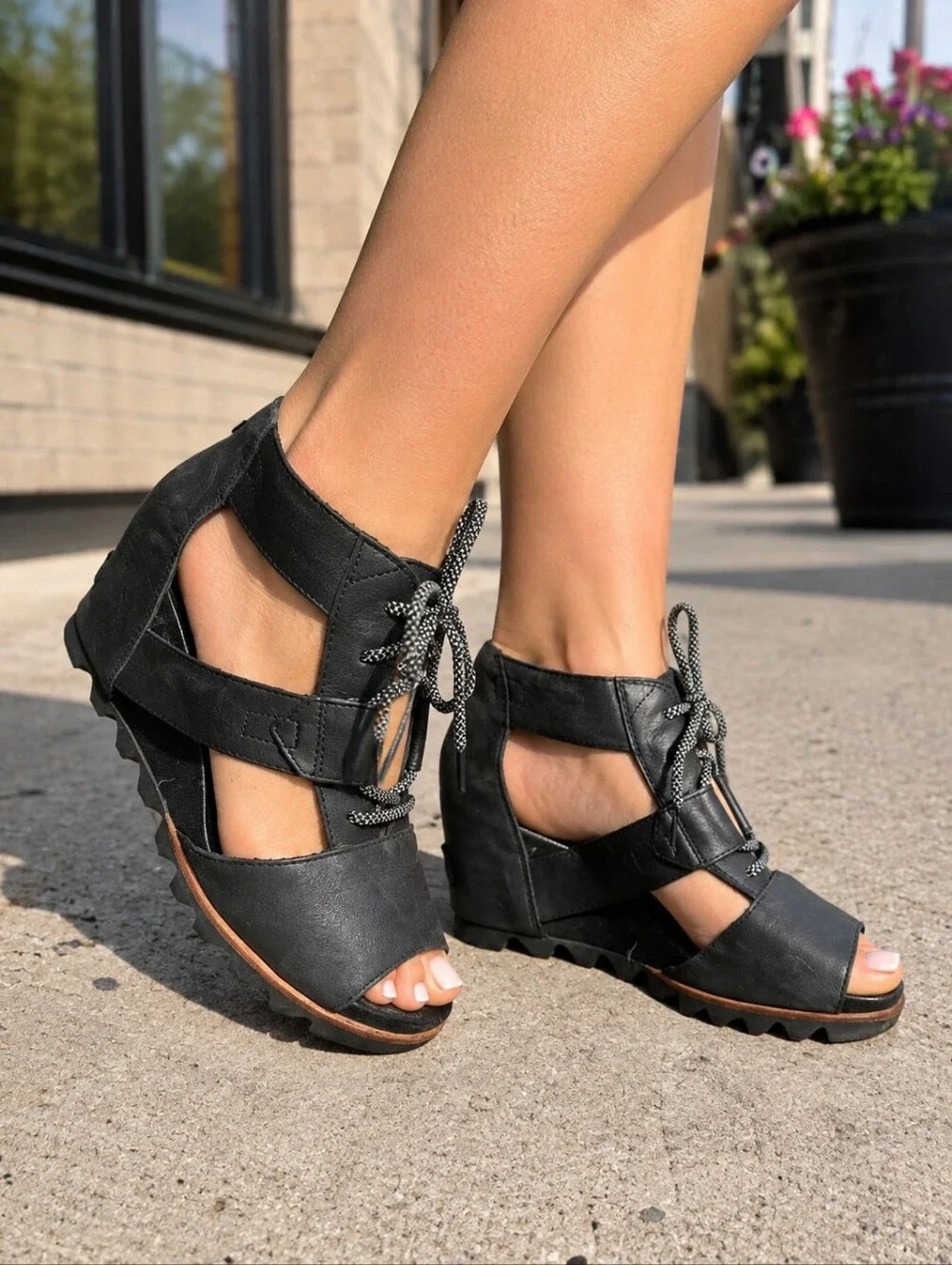 Sorel Women's Joanie Lace Wedge Size 9
